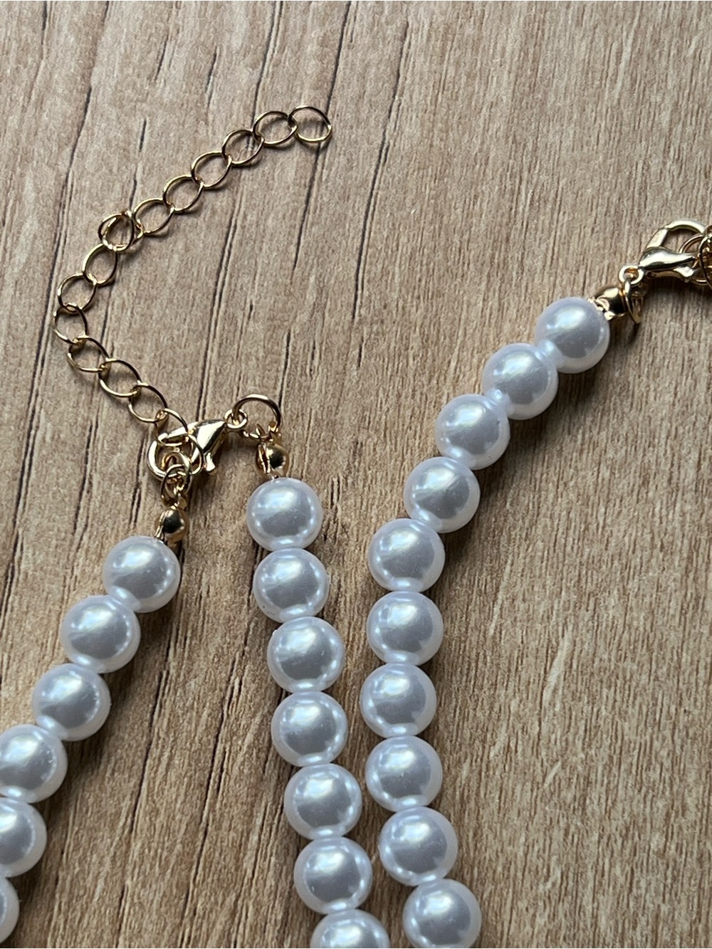 4pcs Women's Vintage Pearl Necklace Set, Imitation Pearl Beaded Pendant Necklace - Picture 3 of 9